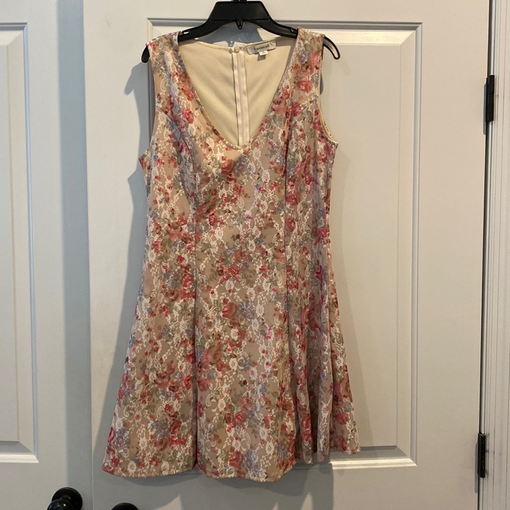 Francesca’s Floral mini dress